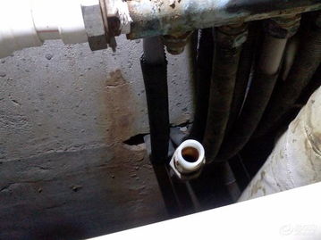 自己動手更換地暖分水器 一份詳盡的DIY指南與自制作業燈輔助技巧